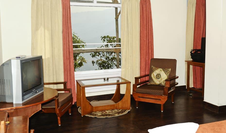 Jain Group Sikkim Continental Hotel Гангток Екстериор снимка