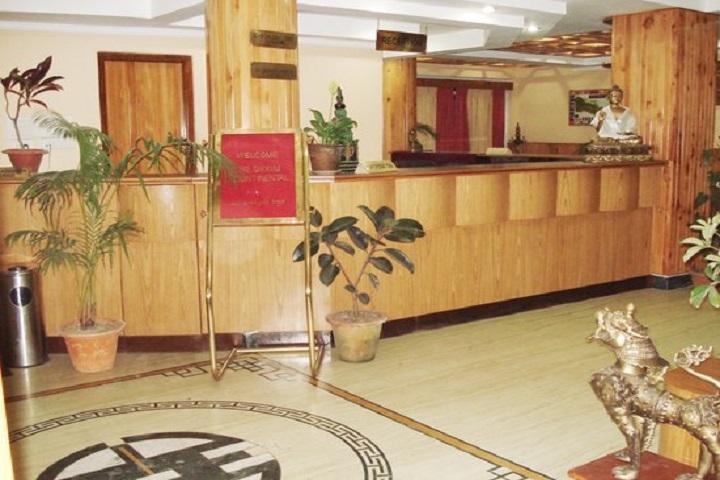 Jain Group Sikkim Continental Hotel Гангток Екстериор снимка